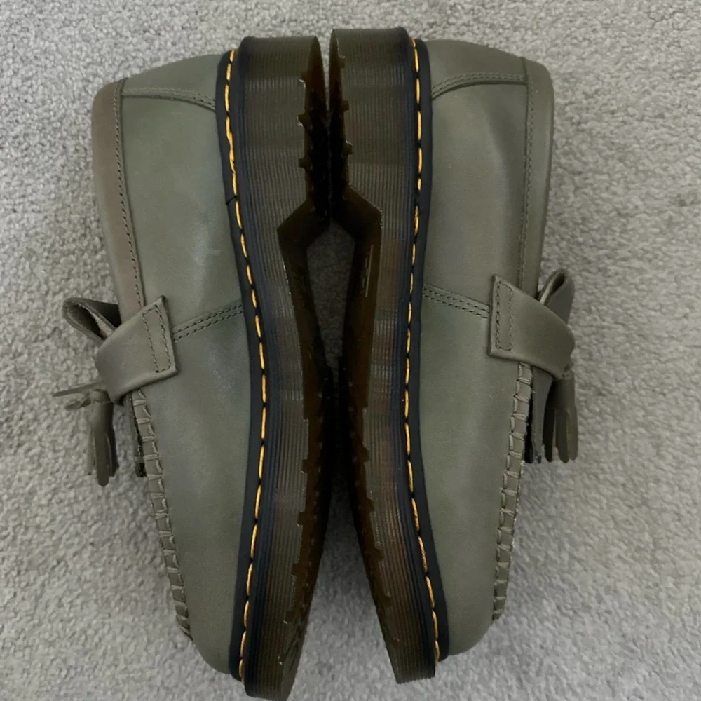 ADRIAN CARRARA LEATHER TASSEL LOAFERS - Picture 4 of 4